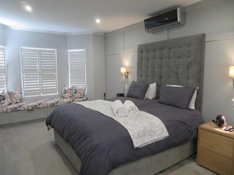 4 Bedroom Property for Sale in Zevendal Western Cape